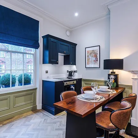 The Jane Austen In - Sleeps 6 Apartment