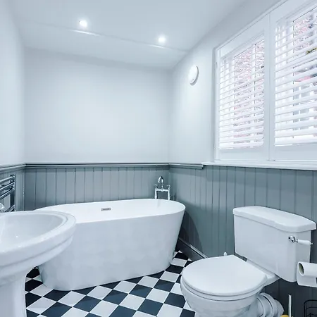 Apartment The Jane Austen In - Sleeps 6 York
